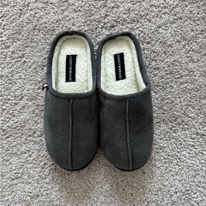 Lucky Brand Charcoal Slippers